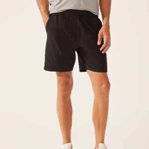 Italic Black Stride Athletic Shorts Size M